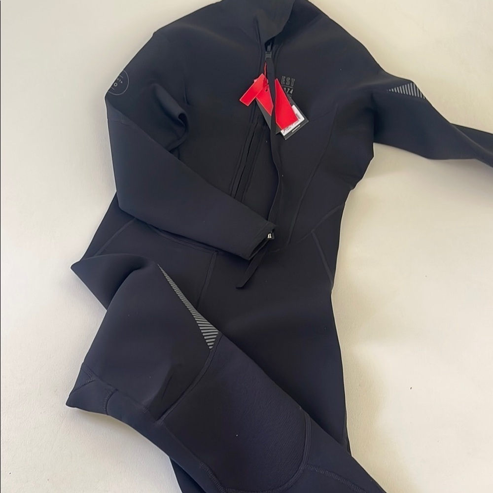 Jobe atlanta 2mm wetsuit XL -NWT - Picture 4 of 4
